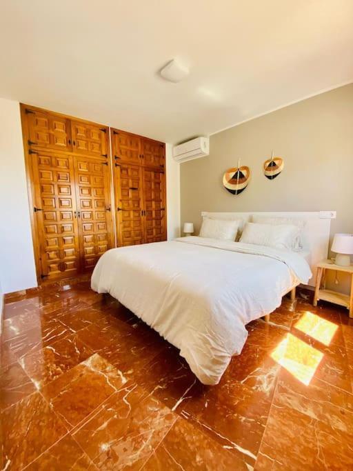 Villa With Private Pool And Close To The Beach Calp Extérieur photo