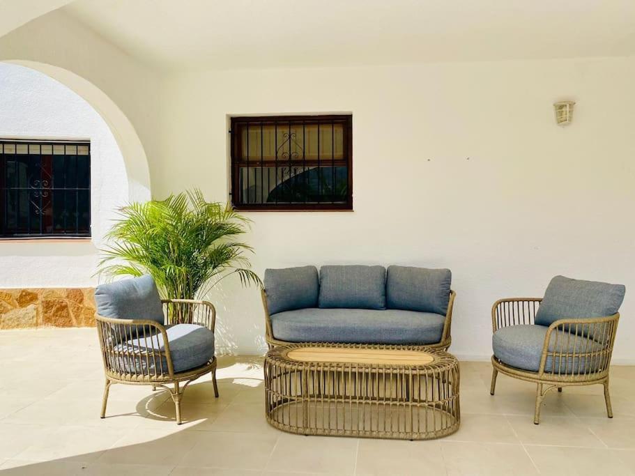 Villa With Private Pool And Close To The Beach Calp Extérieur photo